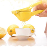 GadgetChefs™ Manual Lemon Squeezer – Portable Aluminum Alloy Citrus Juicer